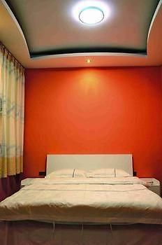 Yiguangnian Fashion Hotel Fenghuang Eksteriør bilde